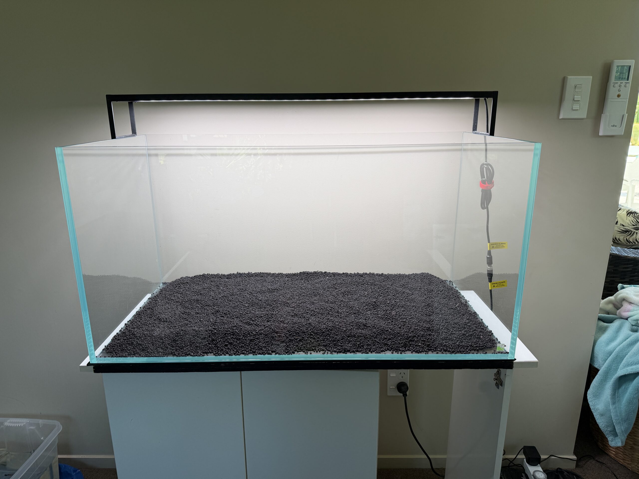 Ultra Clear Aquarium - Image 8