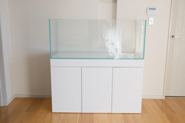 120x50x50cm Ultra Clear Rimless Aquarium With Cabinet - Image 7